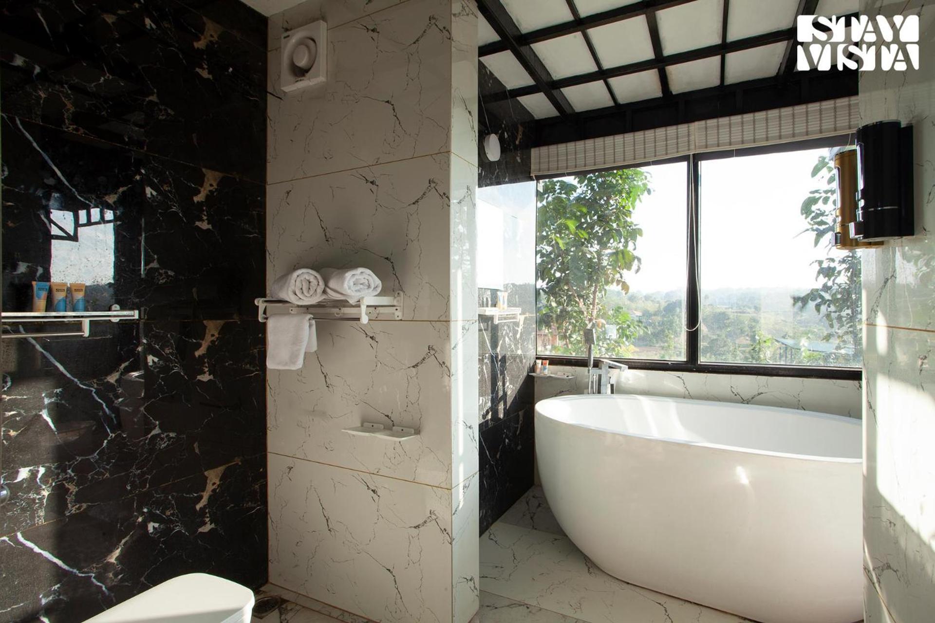 Stayvista At Hillside Harmony Pvt Pool & Free Breakfast Bangalore Buitenkant foto