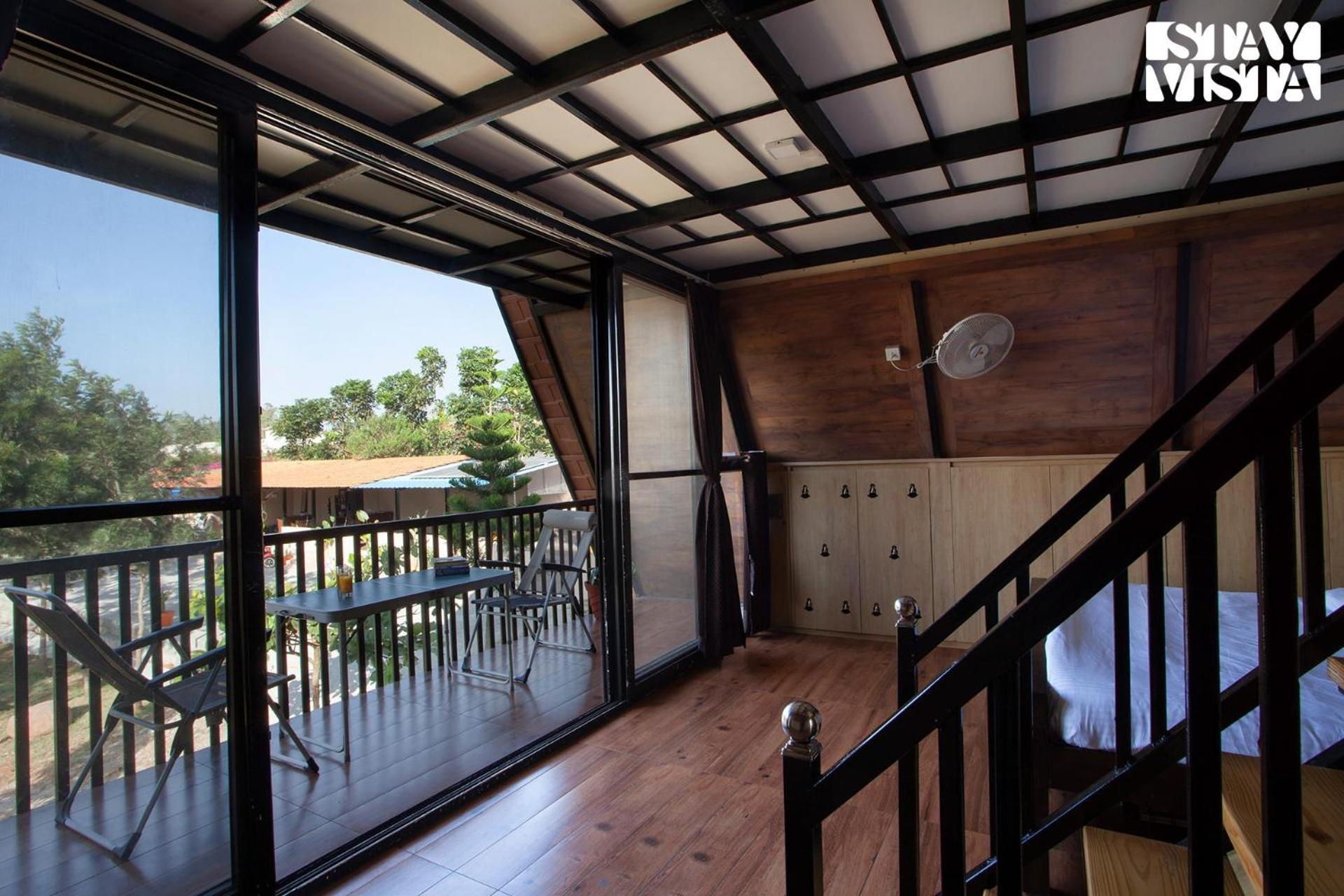 Stayvista At Hillside Harmony Pvt Pool & Free Breakfast Bangalore Buitenkant foto